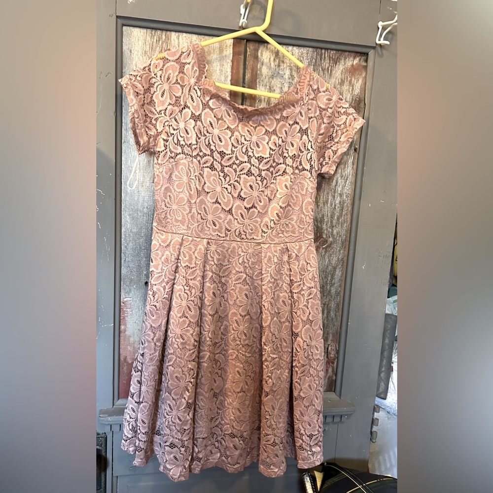 MISSMNY Lace Dress with lining NWT
